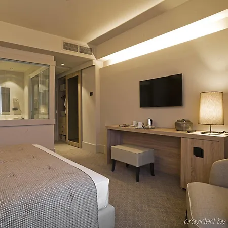 A.roma Lifestyle Hotell 4*