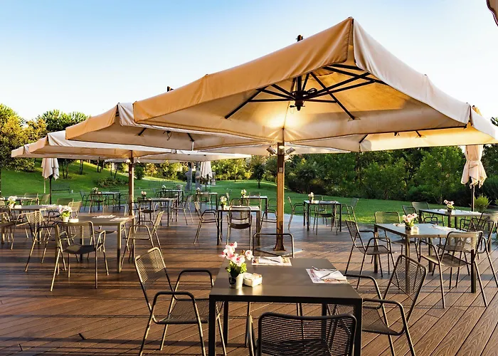 Hotel A.roma Lifestyle 4*