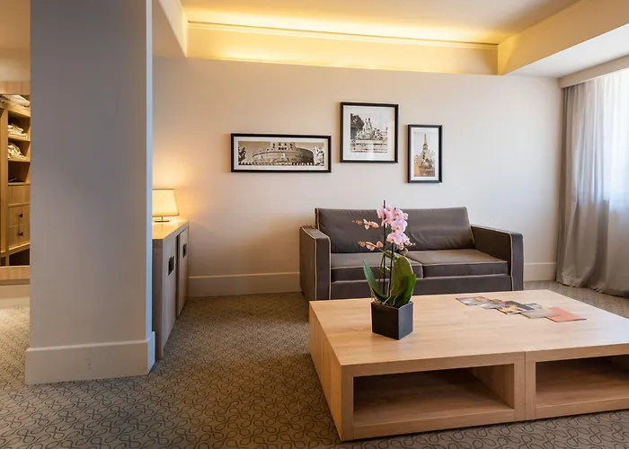 A.roma Lifestyle Hotel 4*